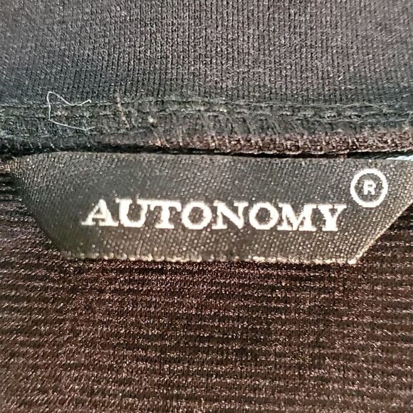 Autonomy black jacket,  size‎ large. 3/4 sleeve. Light weight. Fall wardrobe. - Picture 6 of 12